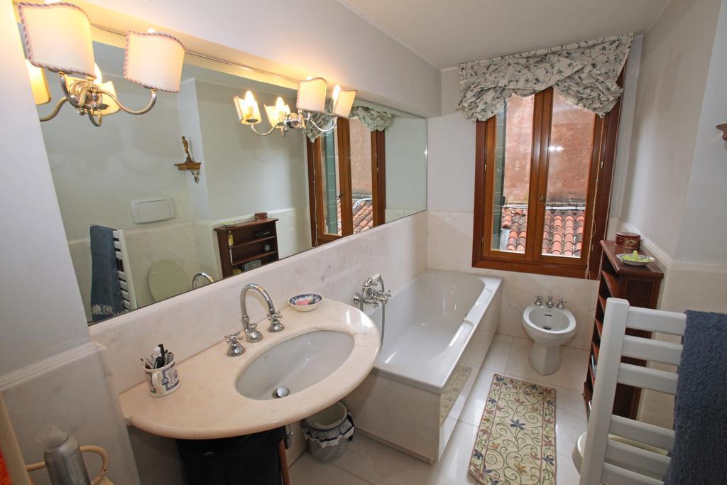 Casa Patricia Apartment Венеция Екстериор снимка